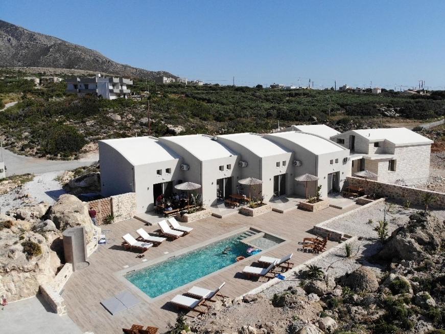 Cove Elafonisi Apartments Agios Pandeleimon  Bagian luar foto