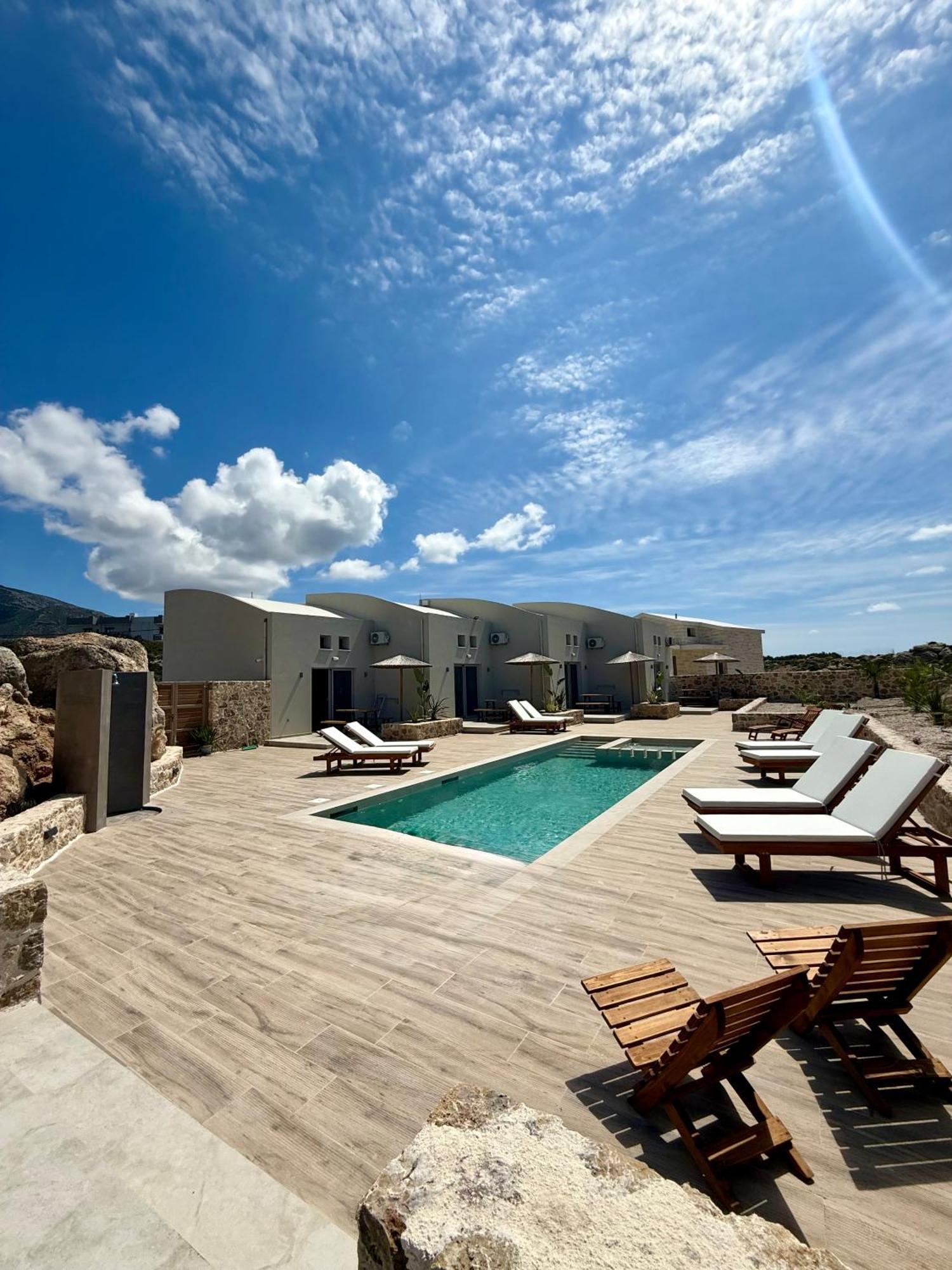 Cove Elafonisi Apartments Agios Pandeleimon  Bagian luar foto